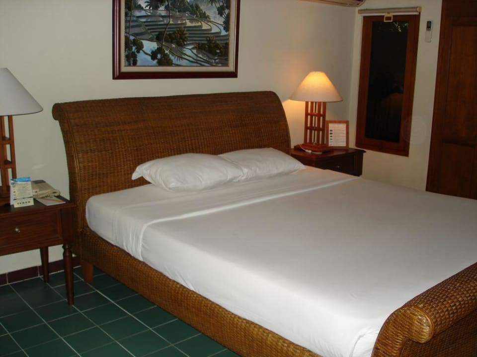 Bungalow Zimmer Puri Santrian