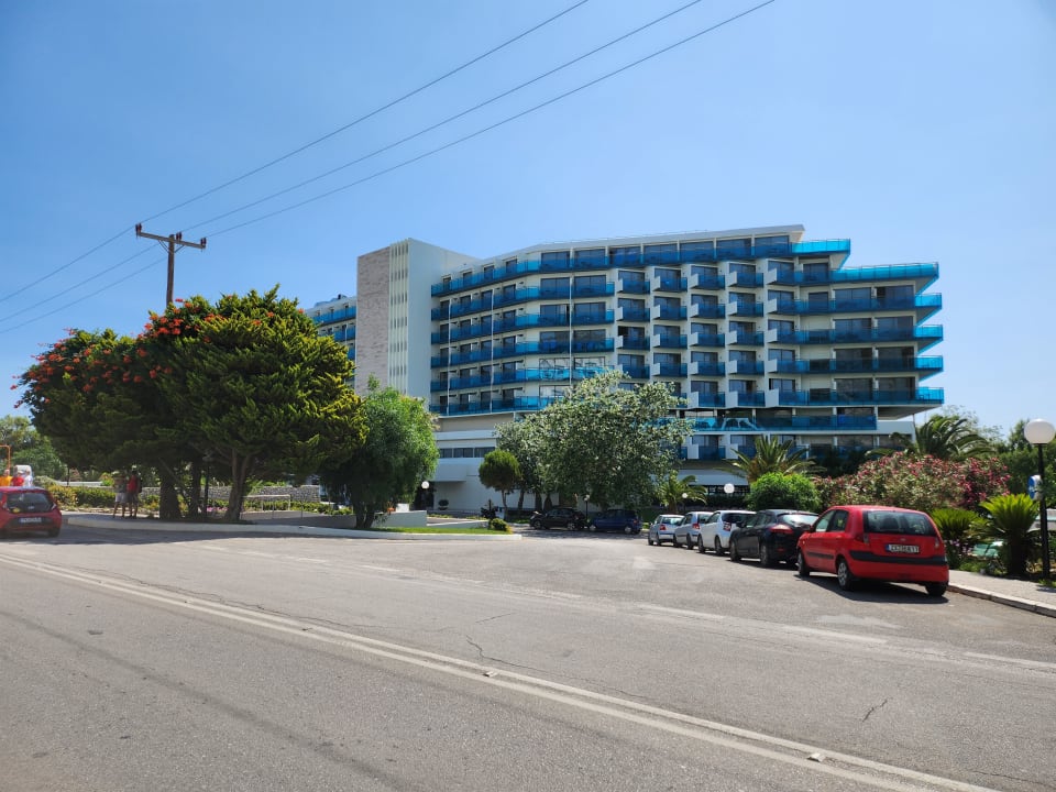 Außenansicht Hotel Calypso Beach