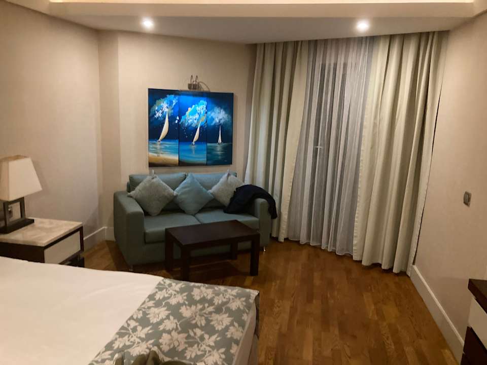 Zimmer Ramada Plaza by Wyndham Antalya