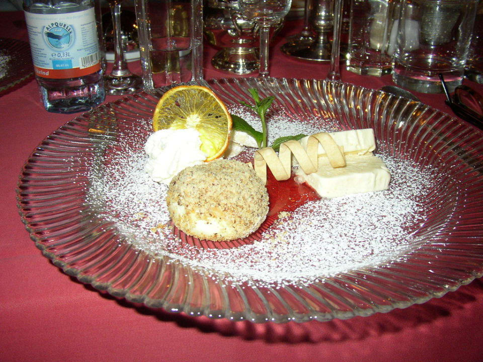 Lecker Hotel Enzian