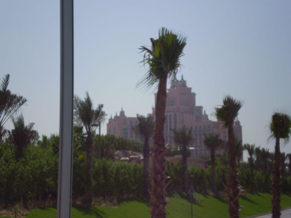 Hotel vom Strand aus gesehen Atlantis, The Palm