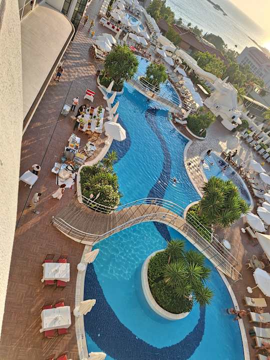 Pool Laguna Beach Alya Resort & Spa Hotel