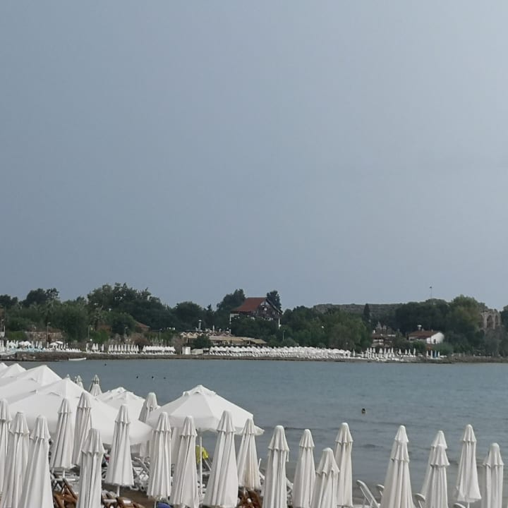 Strand Can Garden Beach