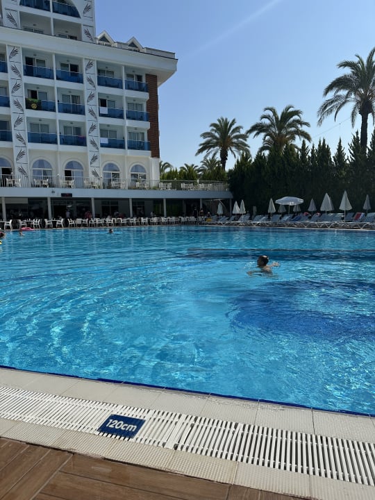 Pool Palm World Side Resort & Spa
