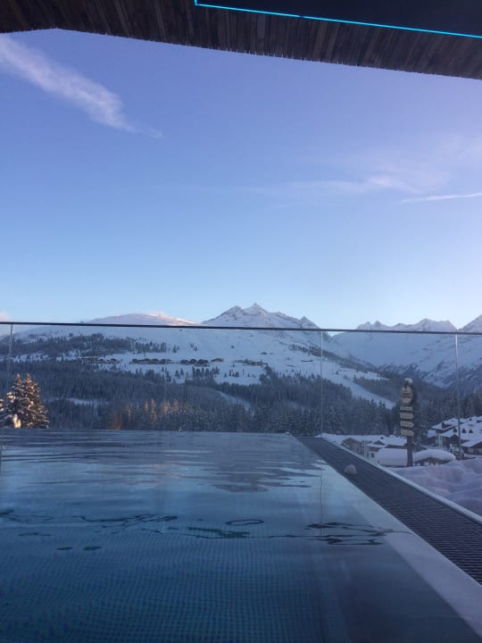 Pool MY ALPENWELT Resort