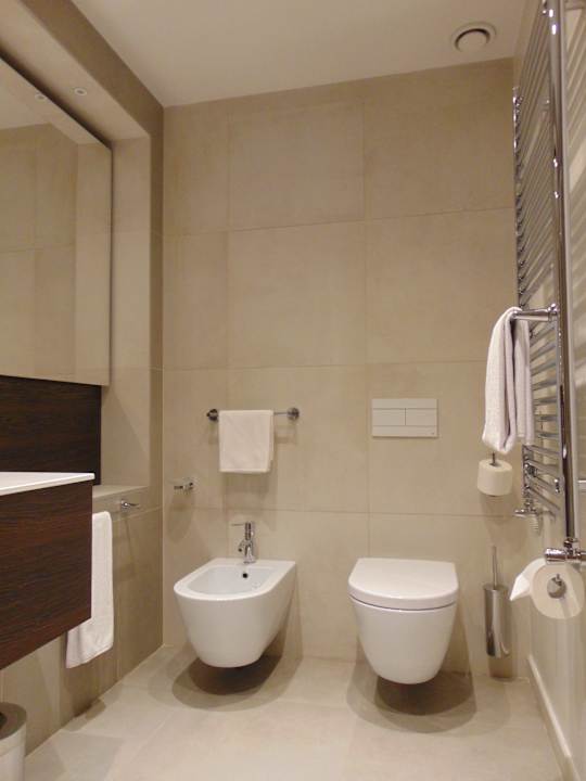 Zimmer Mercure Almaty City Center