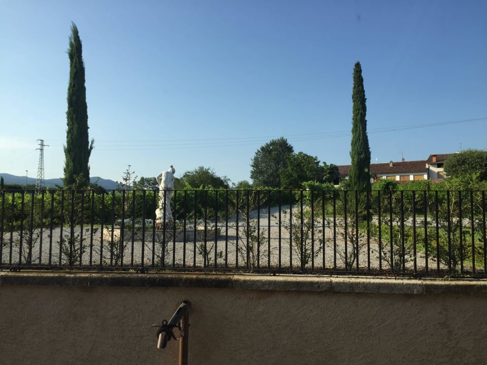 Zufahrt zum Gutshof Agriturismo L'Unicorno