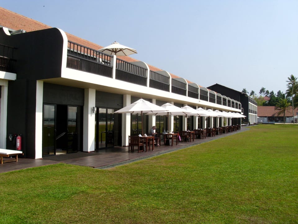 Mitteltrakt mit Superio-Zimmern mit gr. Terrass EKHO Surf