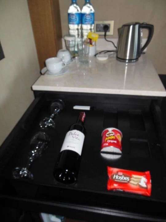 Minibar und Wasserkocher Papillon Zeugma Relaxury