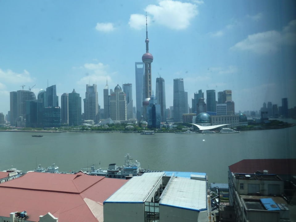 Ausblick nach Pudong Hotel Hyatt On The Bund
