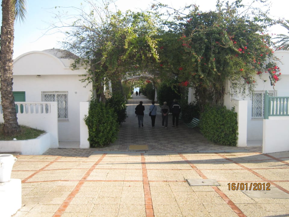 Weg zum Strand El Mouradi Club Kantaoui