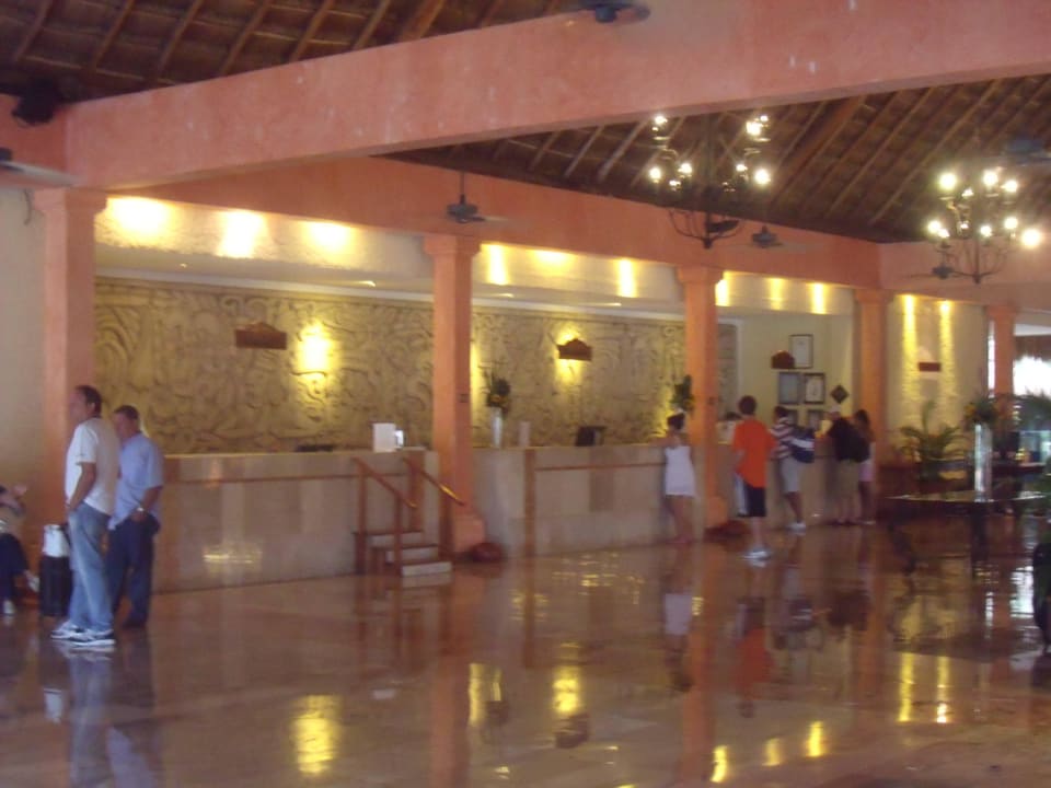 Rezeption Iberostar Waves Tucan