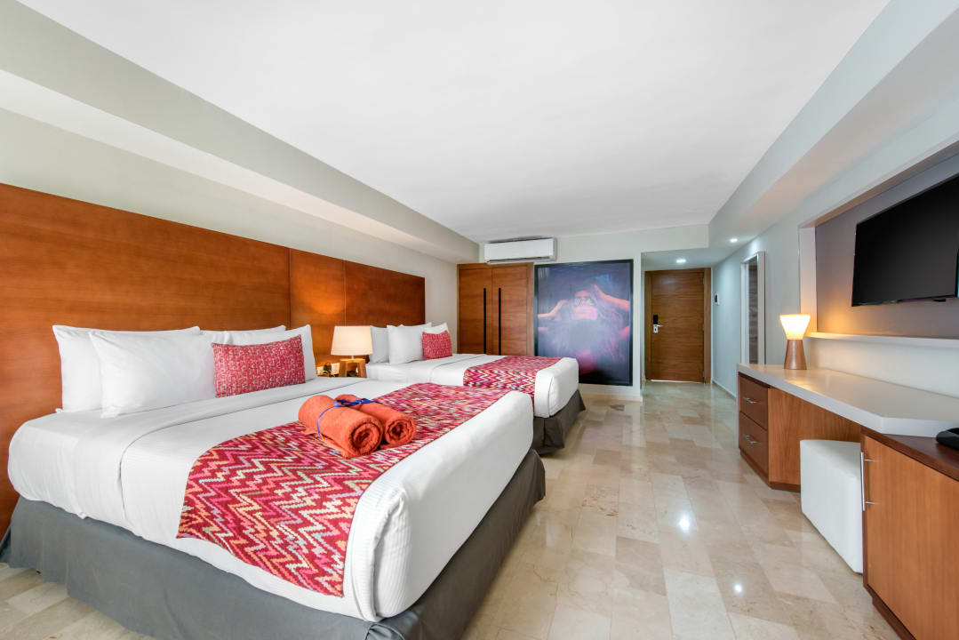 Zimmer Emotions by Hodelpa Puerto Plata