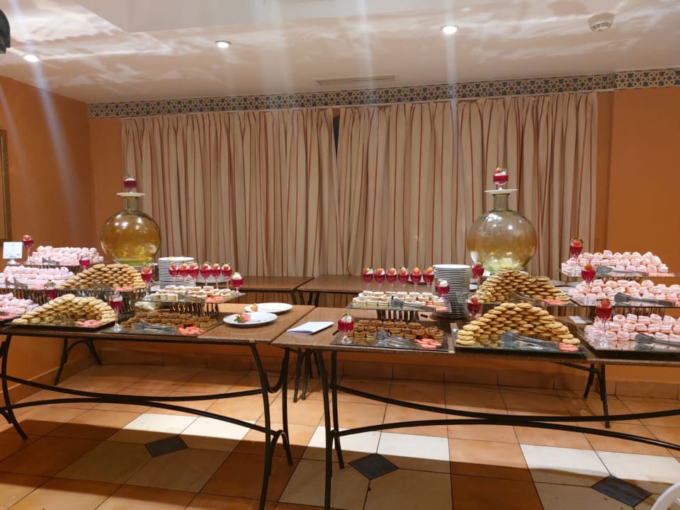 Gastro JAZ Fanara Resort