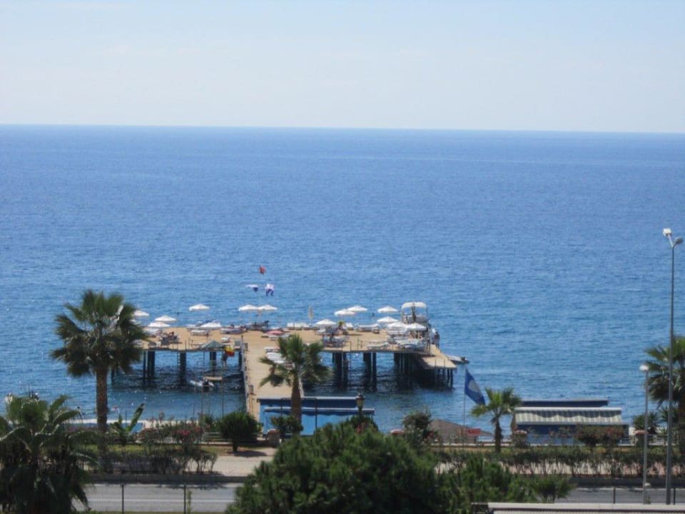 Пирс - вид из номера Senza Grand Santana Hotel