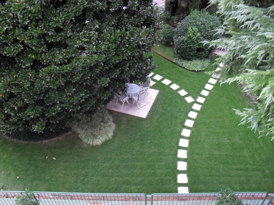 Blick vom Badezimmer aus Hotel Terminus & Garda