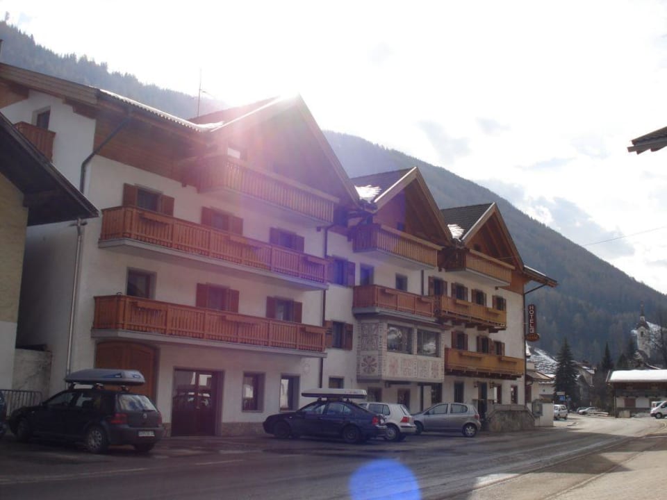Nordseite des Hotel Neuwirt Hotel Neuwirt
