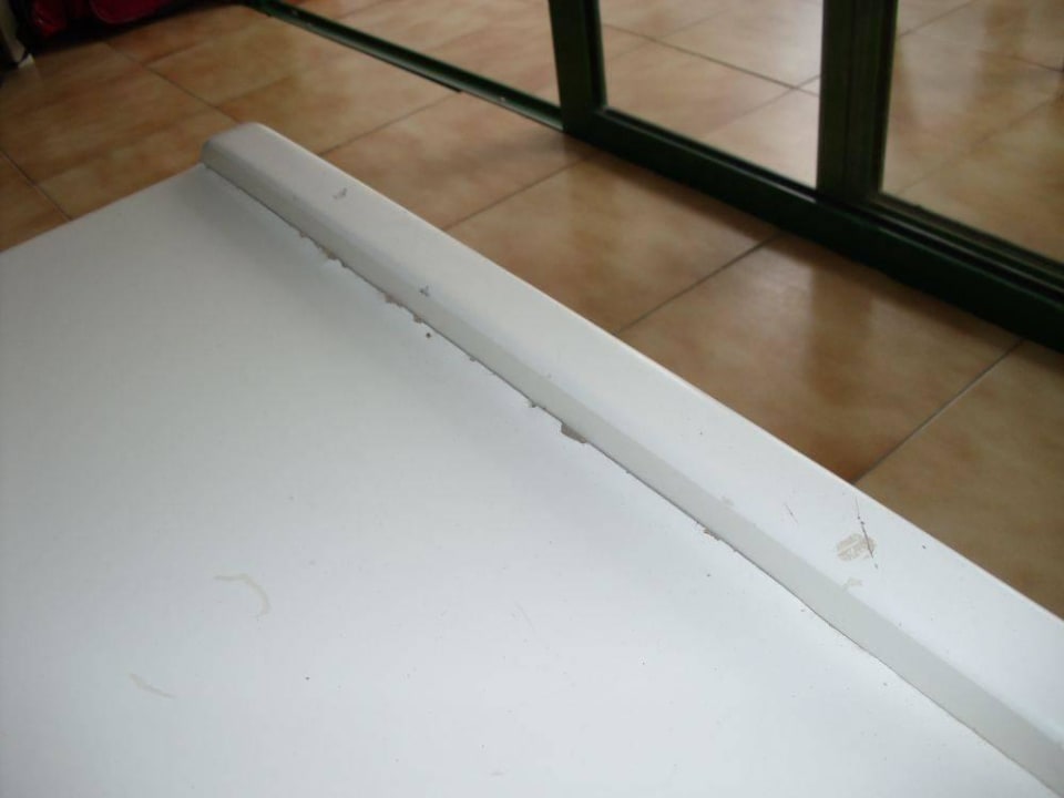 Kaputte Möbel Servatur Alameda de Jandía