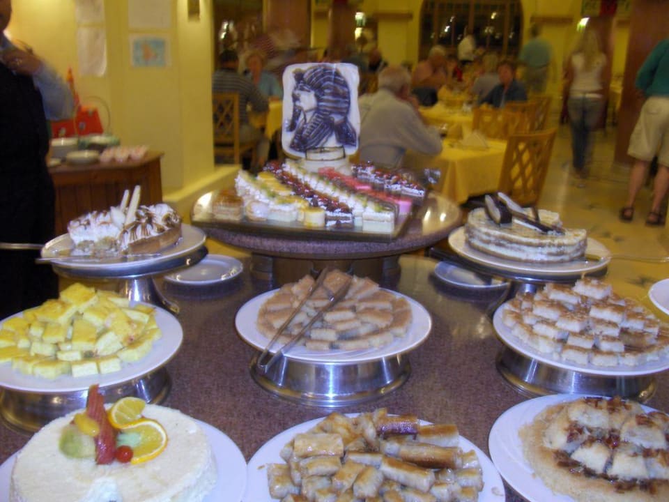 Dessert Three Corners Rihana Resort Deluxe