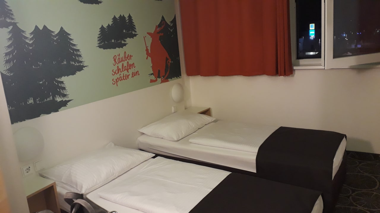 Zimmer B&B Hotel Aschaffenburg