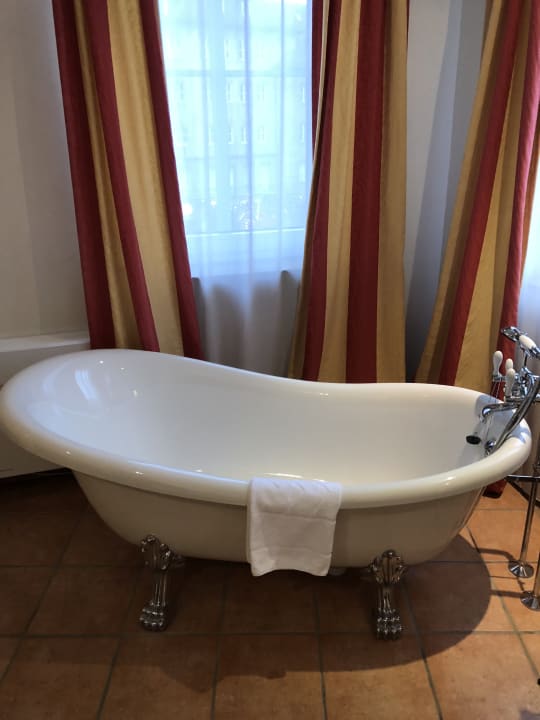 Badewanne Hotel Drei Raben