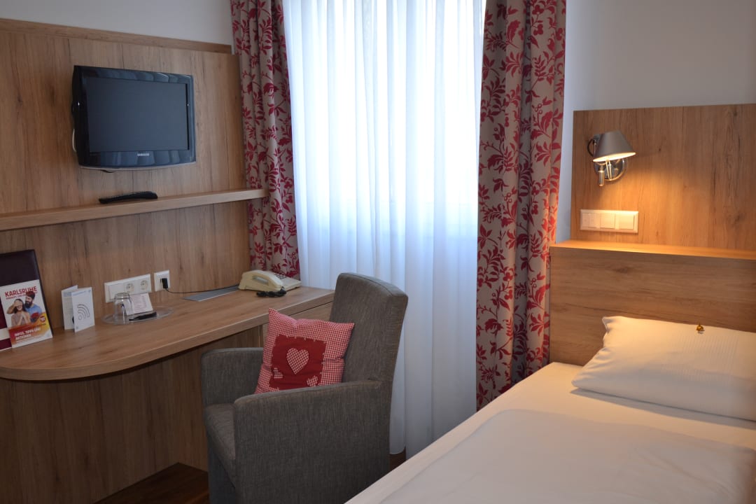 Zimmer Hotel Weinhaus Steppe