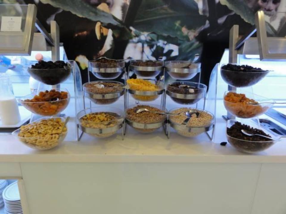 Frühstücksbuffet Iberostar Waves Bouganville Playa