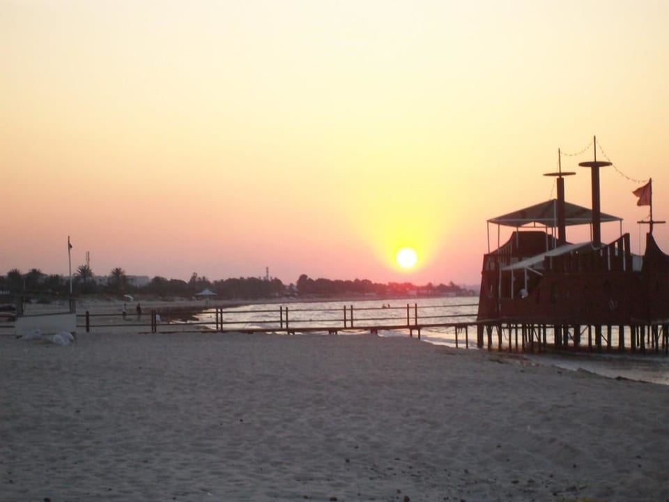 Sonnenuntergang Sahara Beach Aquapark & Resort