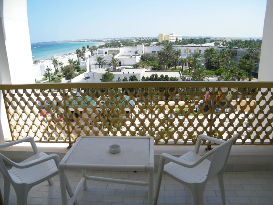 Auf dem balkon Hotel Amir Palace