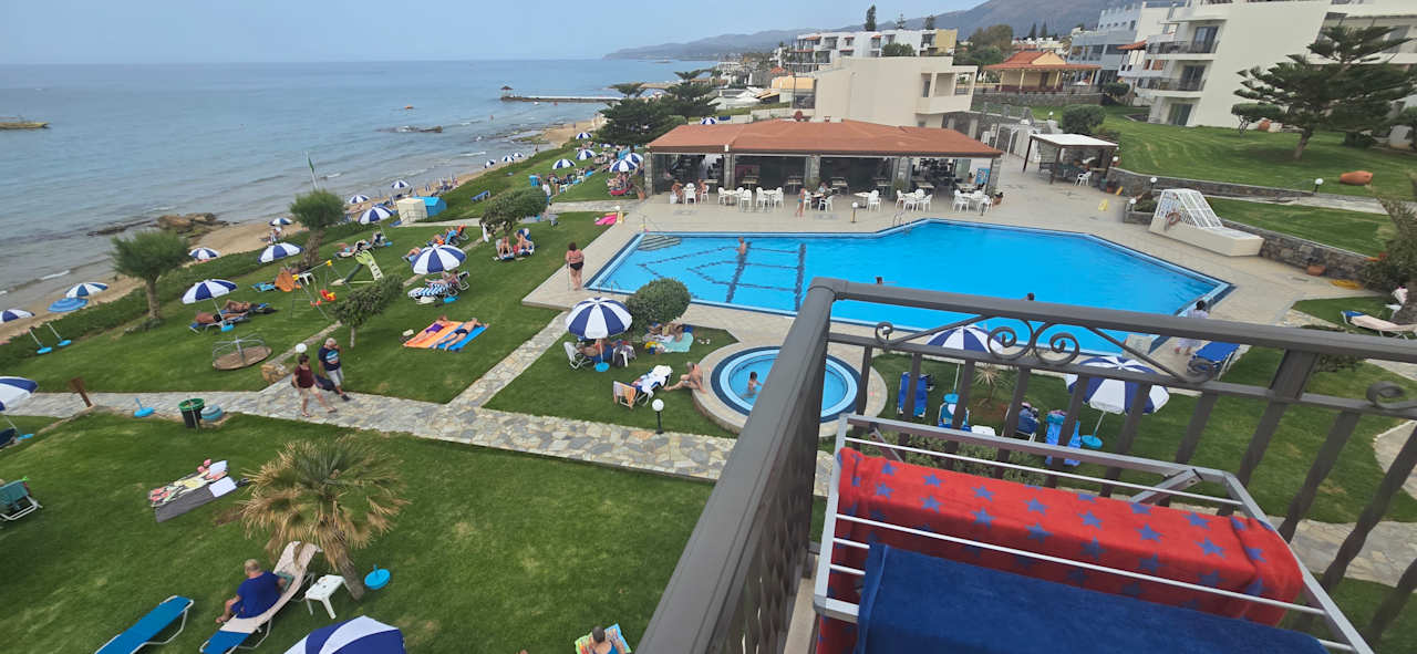 Außenansicht Hotel Ariadne Beach