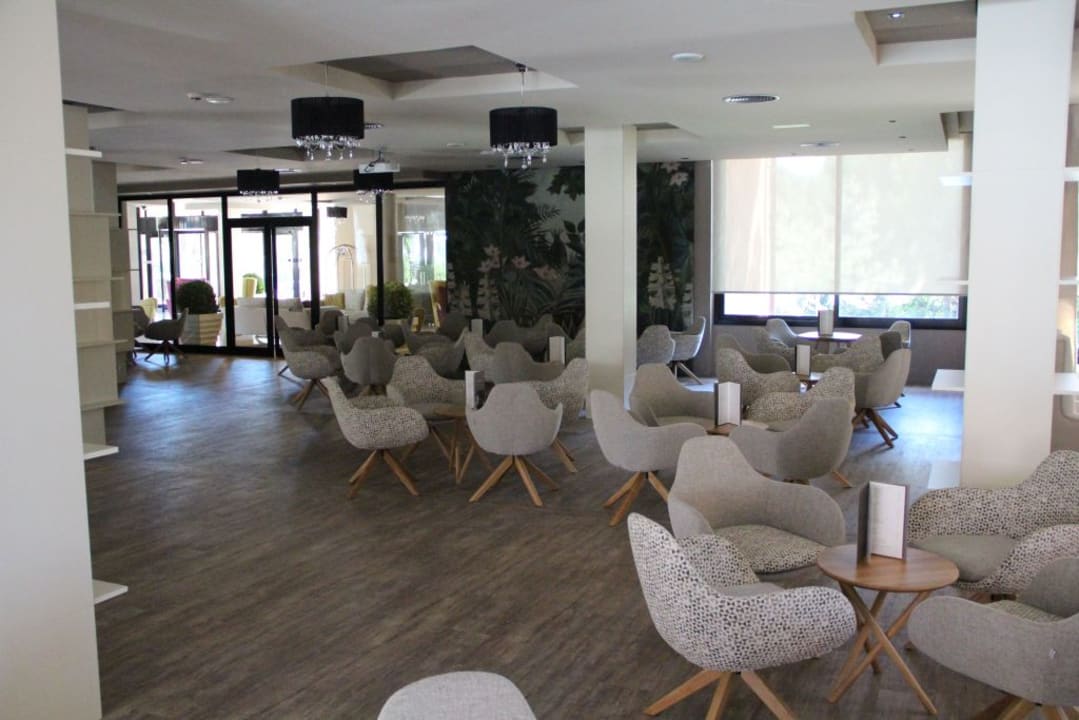 Lobby Protur Turo Pins Hotel