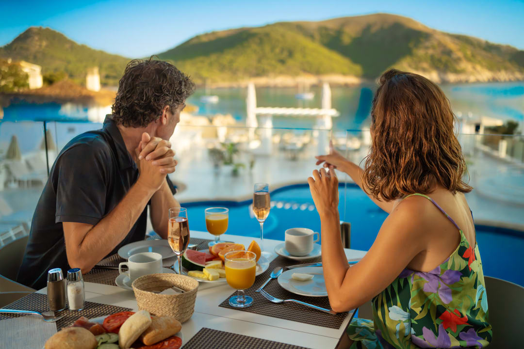 Gastro Parque Nereida Suites Hotel