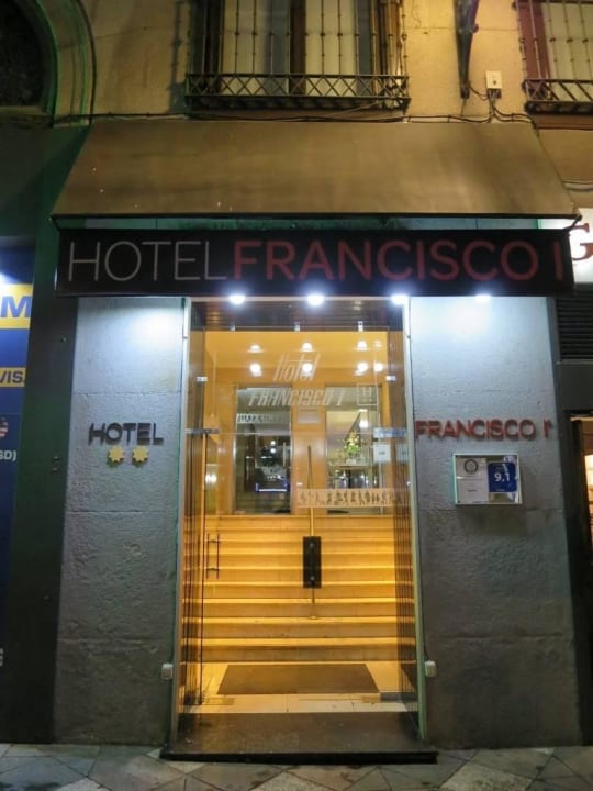 Hoteleingang Hotel Francisco I