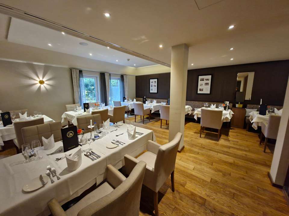 Gastro Hotel Holzapfel