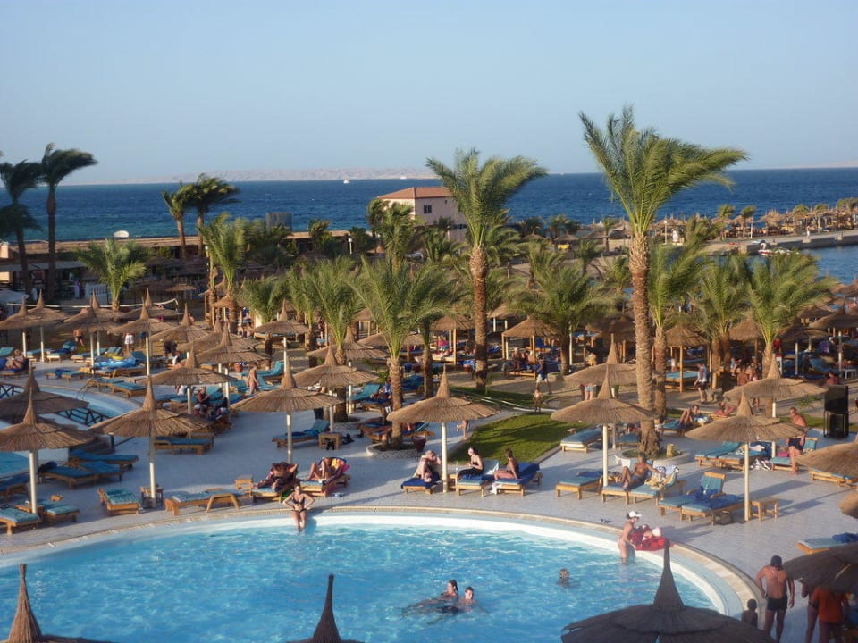 Paradies Beach Albatros Resort