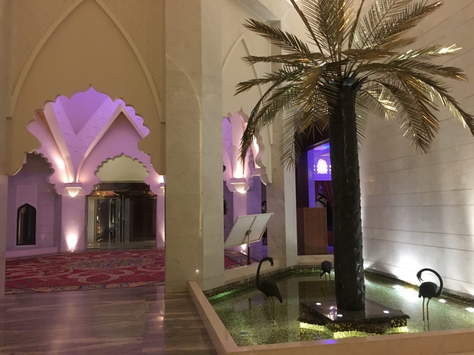 Lobby Shangri-La Barr Al Jissah Resort & Spa - Al Bandar Hotel