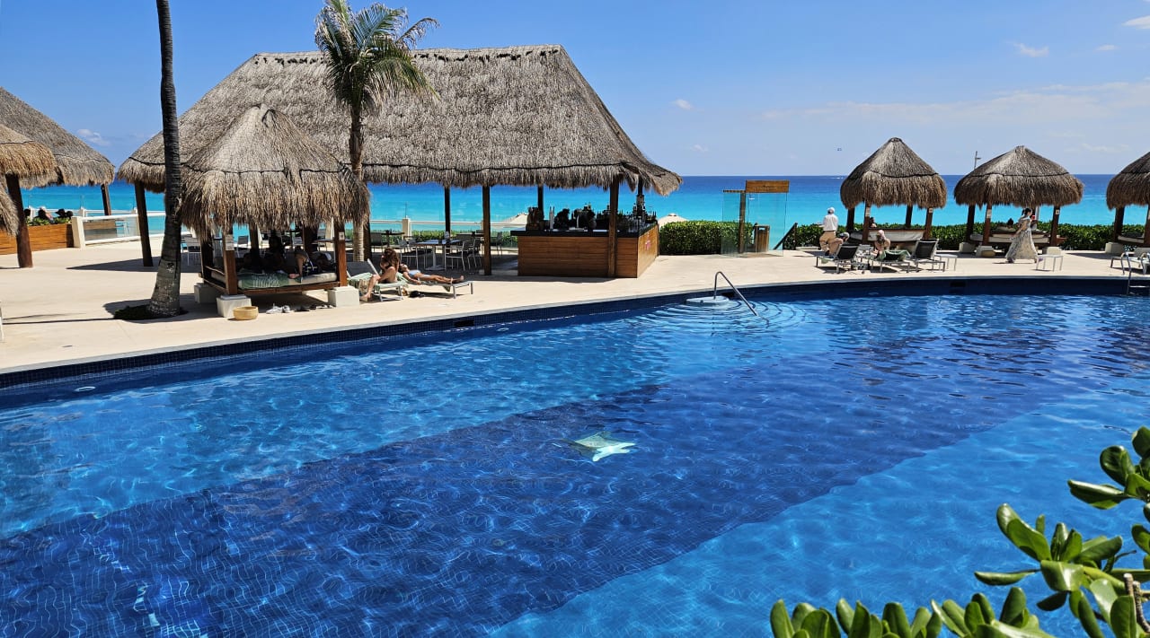 Pool Paradisus Cancun