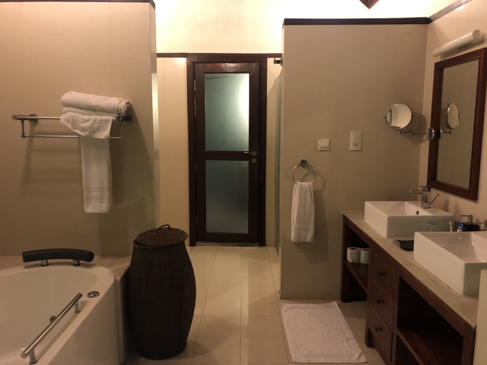 Zimmer ROBINSON MALDIVES
