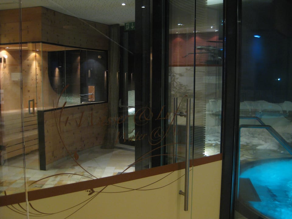 Wellnessbereich Hotel Gotthard Zeit