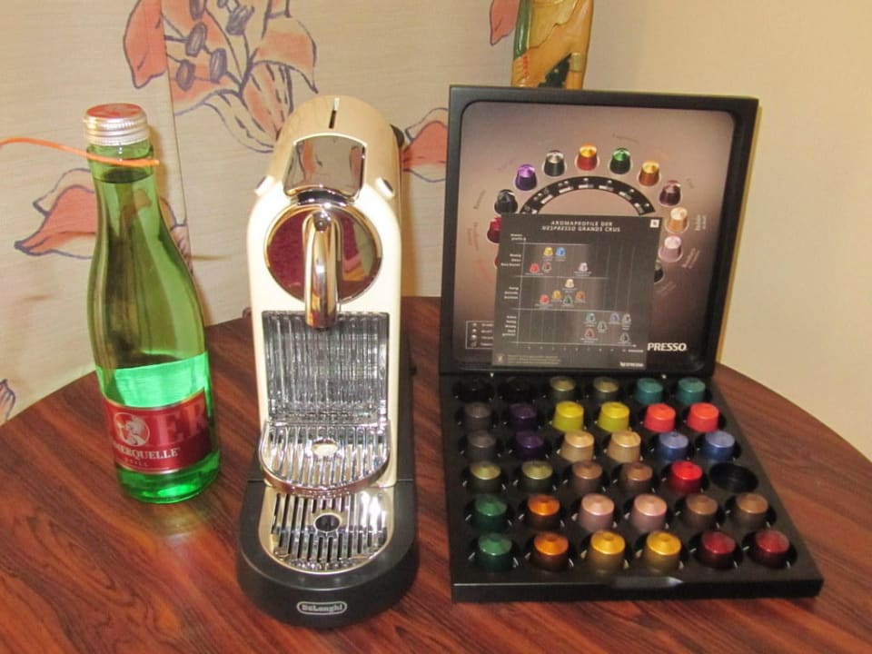 Nespresso Kaffeemaschine & Kapseln in der Asia Suite EurothermenResort Bad Schallerbach Paradiso