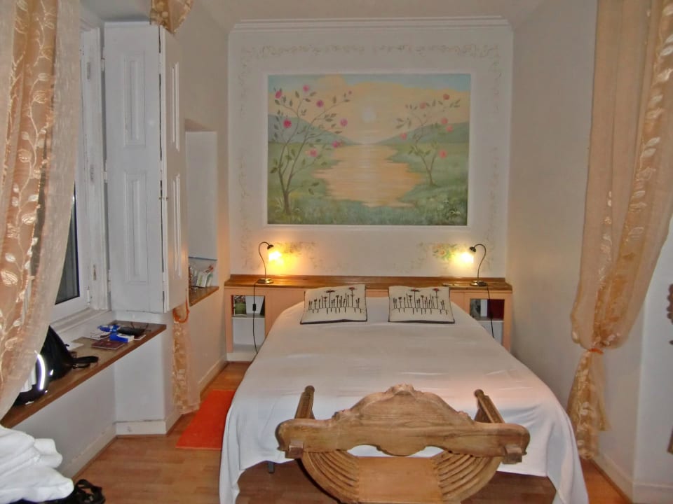 Zimmer 22 – Flowers Room  Hotel Quinta Das Murtas