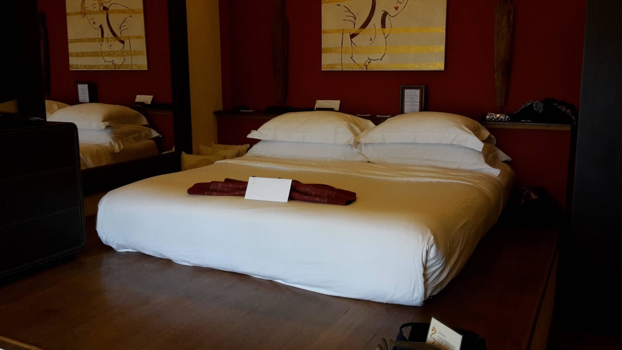 Hotelbett bei Ankunft Zazen Boutique Resort & Spa