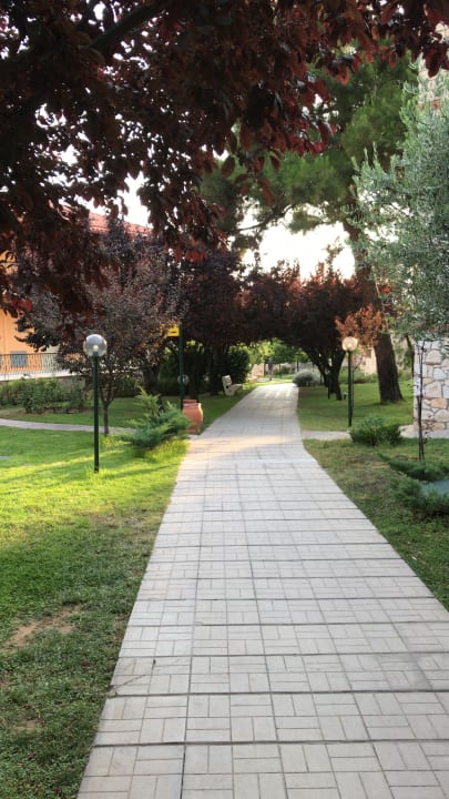 Gartenanlage Hotel Portes Beach