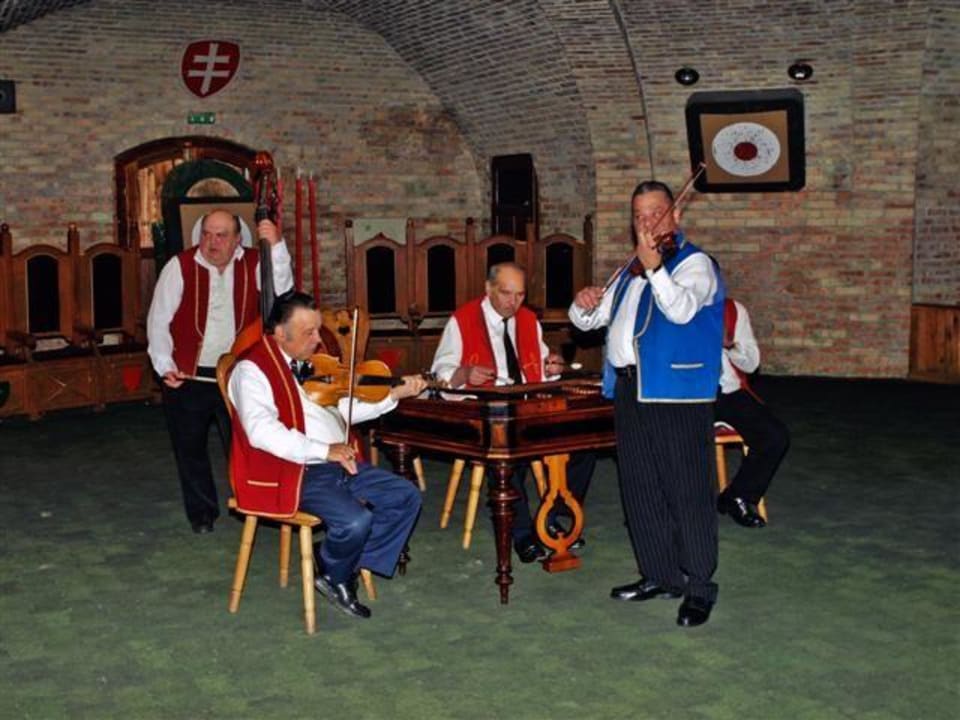 Zigeunerkapelle Hotel Kapitany Wellness