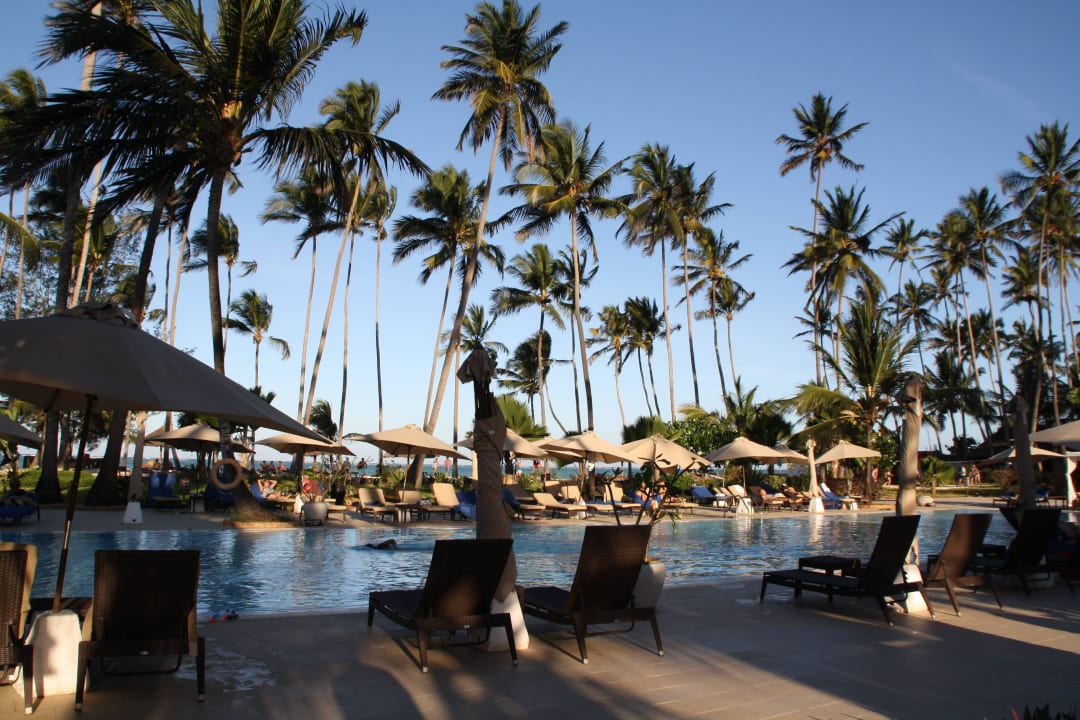Pool TUI Blue Bahari Zanzibar
