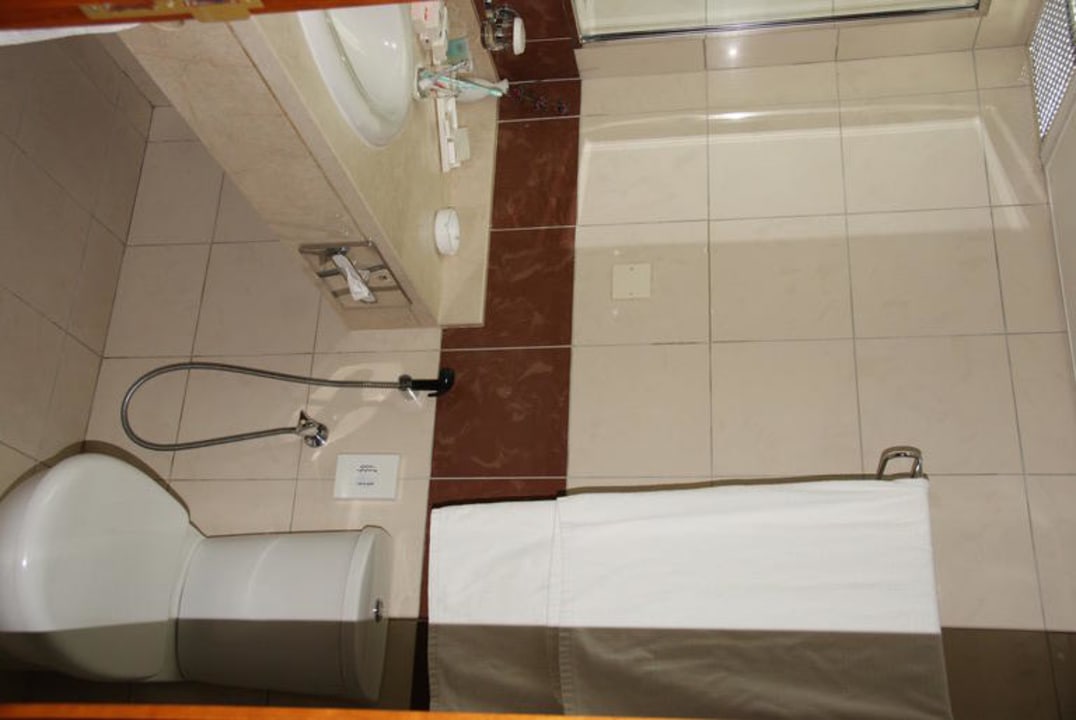 Teile das Bades Hotel Ramada Dubai