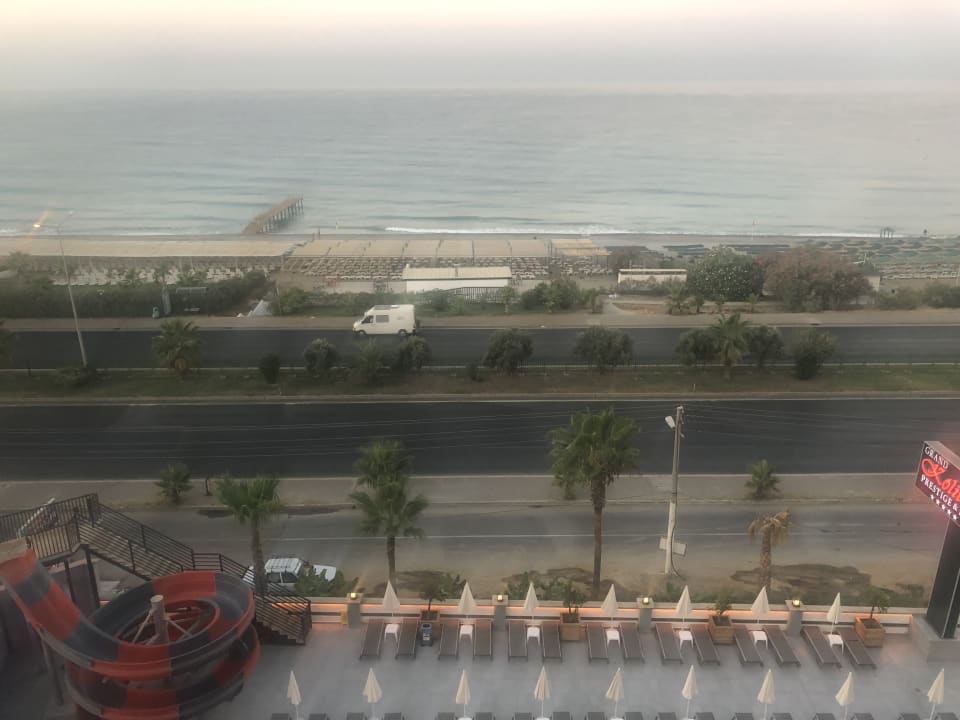 Strand GRAND KOLİBRİ PRESTİGE
