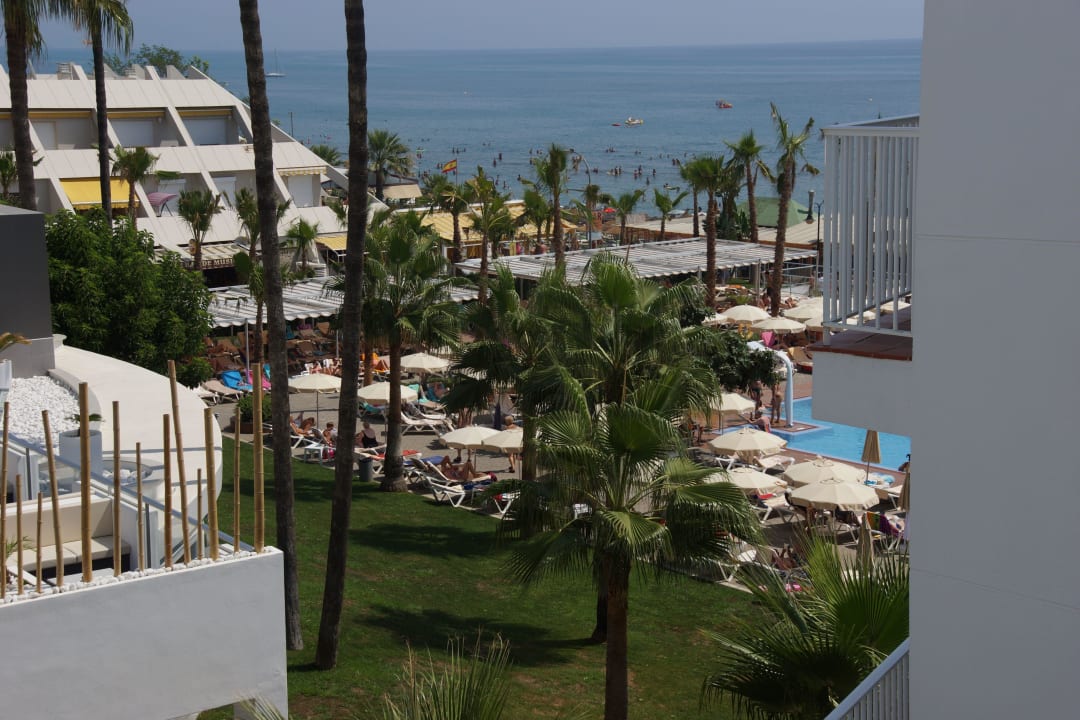 Ausblick Richtung Pool Hotel Riu Nautilus - Adults only