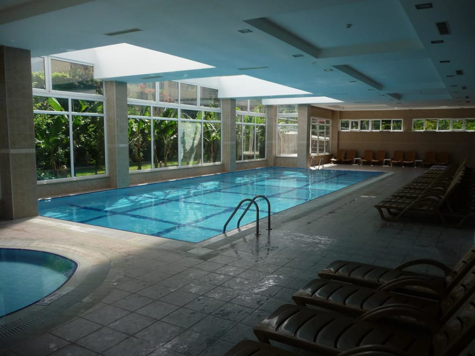Hallenbad Telatiye Resort