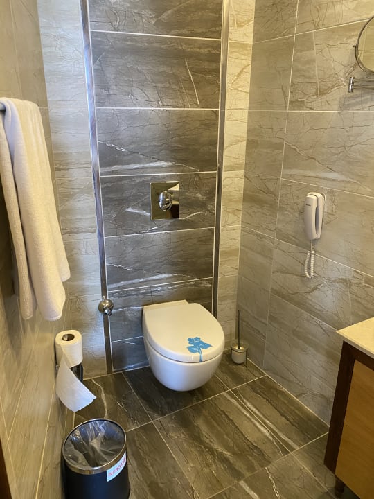 Zimmer Dream World Aqua Hotel